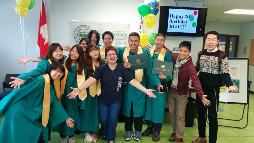 BE Graduates02