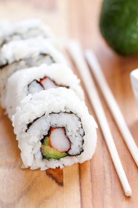 california-sushi-rolls-4