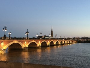 bordeaux-2252559_1280