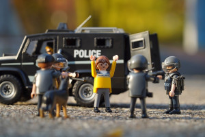police-1073901_1280