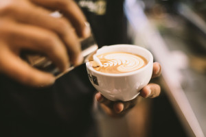 di-bella-coffee-s1-VmA26BIc-unsplash