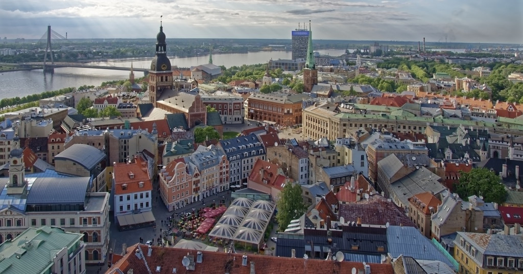 latvia-g2dee2f9b9_1280