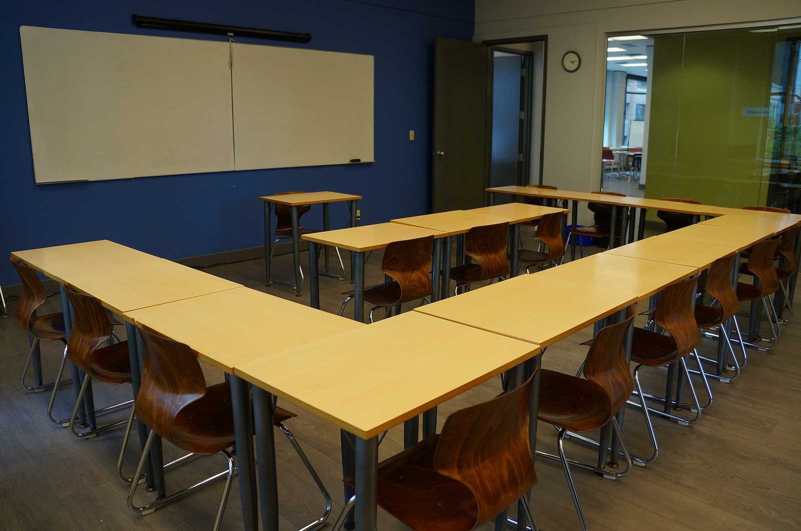 KGIBC_Vancouver_Pender_Class_Room